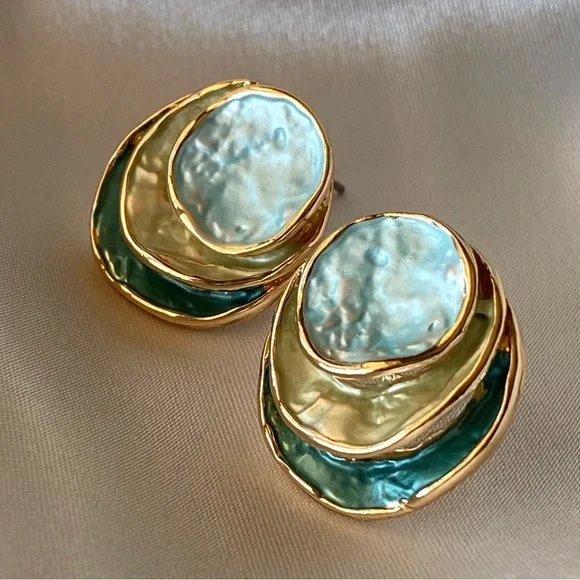 ✨Sundance Artesia Earrings - Picture 3 of 8